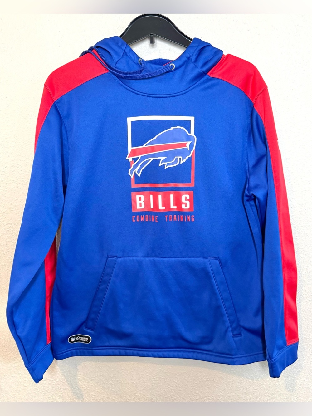 New Era Buffalo Bills Combine Training Hoodie Size Medium NFL Football Blue Red